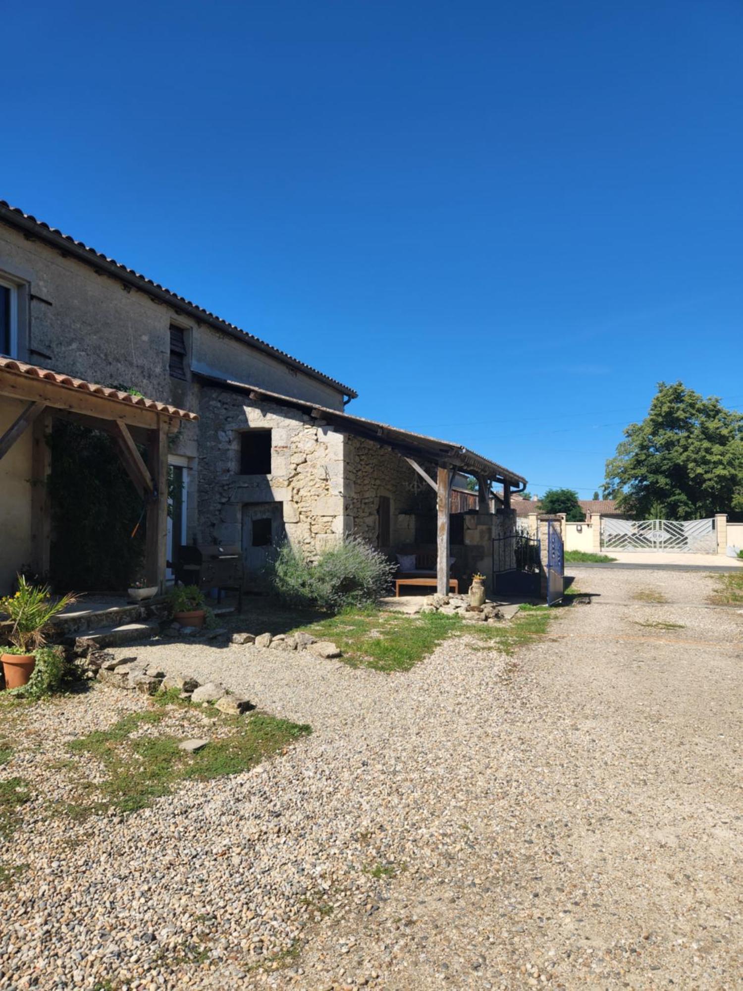 Roquebrune Auberge Des Pensees מראה חיצוני תמונה
